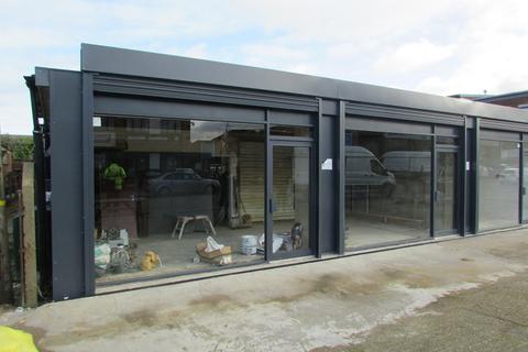 Industrial development to rent, 328 Selbourne Rd Luton LU4 8NU