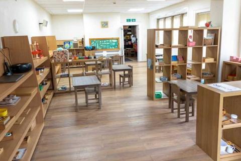 Mixed use for sale, Wakefield Rd Brighouse HD6 4HA
