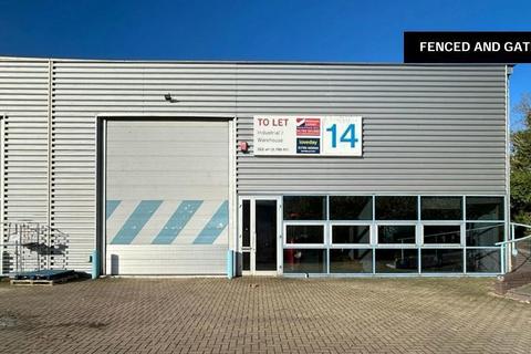 Distribution warehouse to rent, Birch Swindon SN2 8UU