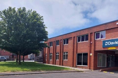 Office to rent, Hyfield House, 36 Hagley Road B63 4rh Halesowen B63