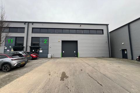 Distribution warehouse to rent, 101 Stephenson St London E16 4SA