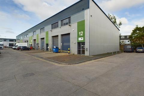 Warehouse to rent, 170 Rowan Rd London SW16 5BN