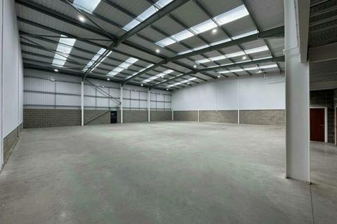 Warehouse to rent, 2-6 Faraday Way Orpington BR5 3QW