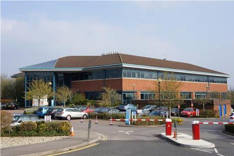 Office to rent, Windmill Business Park Swindon SN5 6PB