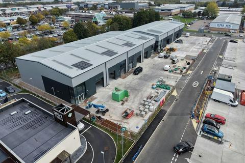 Warehouse to rent, 3 Welton Rd Wirral CH62 3PN