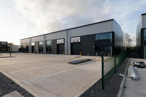Warehouse to rent, 3 Welton Rd Wirral CH62 3PN