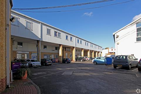 Industrial unit to rent, 20-22 Union Rd London SW4 6JP