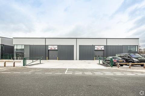 Distribution warehouse to rent, The Croft Wirral CH62 3PQ