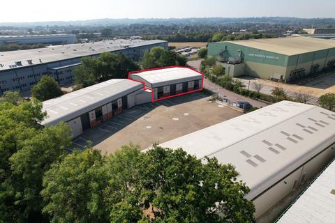 Distribution warehouse to rent, Transfesa Rd Paddock Wood TN12 6UT