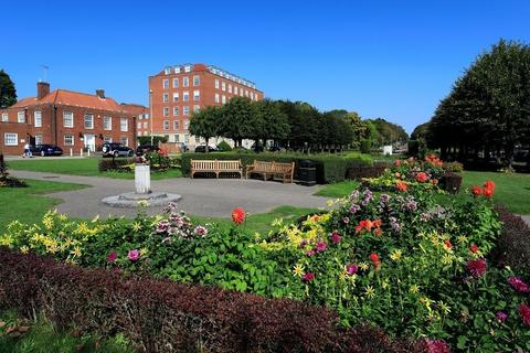 Office to rent, Parkway Welwyn Garden City AL8 6HG