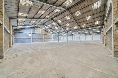 Warehouse to rent, Renwick Rd Barking IG11 0SB