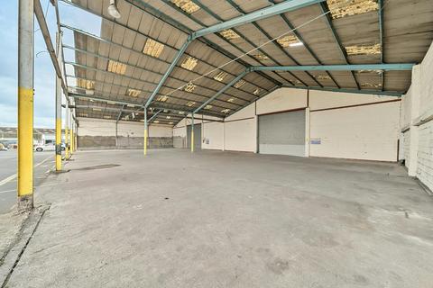 Warehouse to rent, Renwick Rd Barking IG11 0SB
