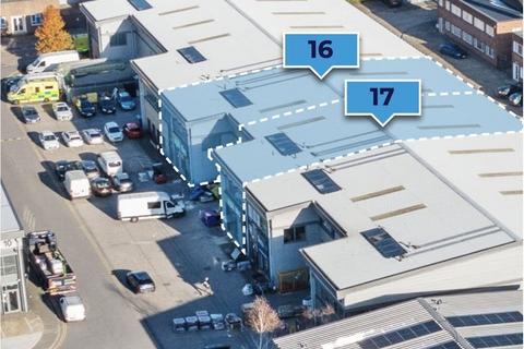 Distribution warehouse to rent, Clock Tower Rd Isleworth TW7 6DT