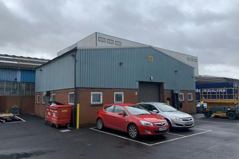 Industrial unit to rent, Verney Rd London SE16 3DH