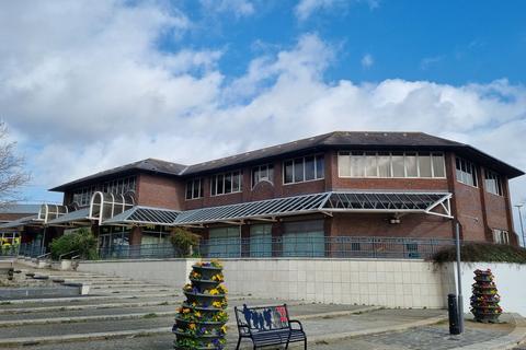Office to rent, 4 The Mall Swanley BR8 7WL
