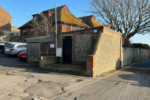 Warehouse to rent, Saxon Ln Seaford BN25 1QR
