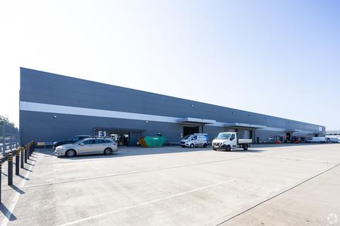 Warehouse to rent, Bircholt Rd Maidstone ME15 9YY