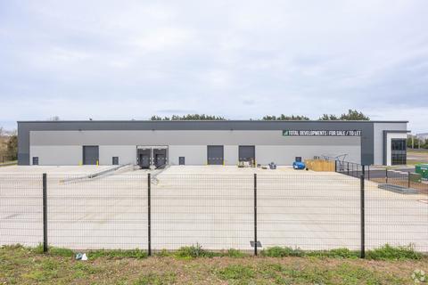 Warehouse to rent, Frog Hall Ln Rugby CV21 1XS