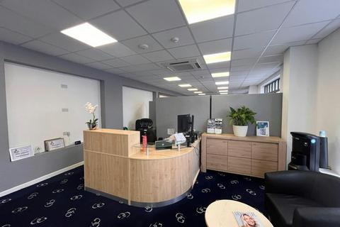 Office to rent, 5 Hill Ave Amersham HP6 5BB