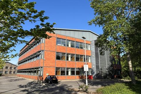 Office to rent, Fieldhouse Ln Marlow SL7 1HZ