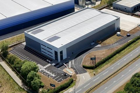 Warehouse to rent, Enterprise Park Lutterworth LE17 4JB