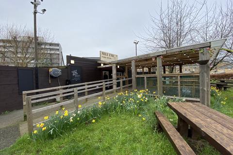 Restaurant to rent, Mile End Playground, Locksley St London E14 7EJ