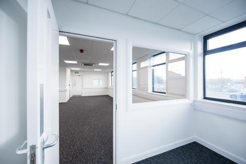 Warehouse to rent, 11 Pontefract Ln Leeds LS9 0RR