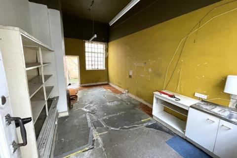Office to rent, 8-12 Southgate St Gloucester GL1 2DH