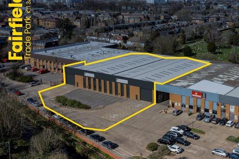 Warehouse to rent, 3-4 Fairfield Trade Park Kingston Upon Thames KT1