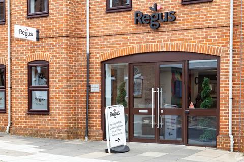 Office to rent, 12-20 Oxford St Newbury RG14 1JB