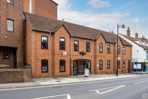 Office to rent, 12-20 Oxford St Newbury RG14 1JB