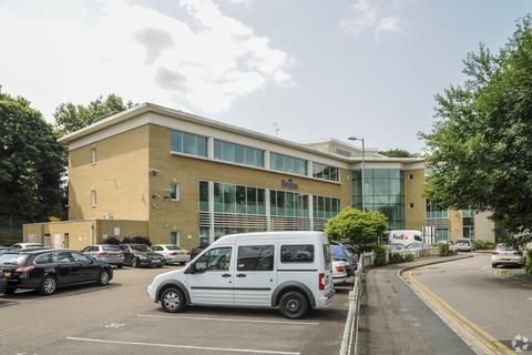 Office to rent, Park Rd Rickmansworth WD3 1RE