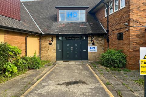Office to rent, Nursery Ln Leeds LS17 7HW
