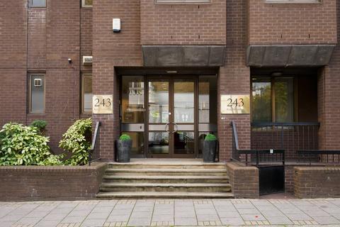 Office to rent, 243 Knightsbridge London SW7 1DN