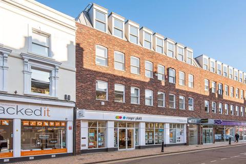 Office to rent, 25-37 Queen St Maidenhead SL6 1NB