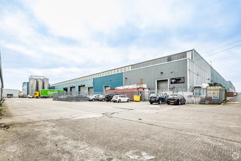 Warehouse to rent, Triumph Business Park Liverpool L24 9GQ