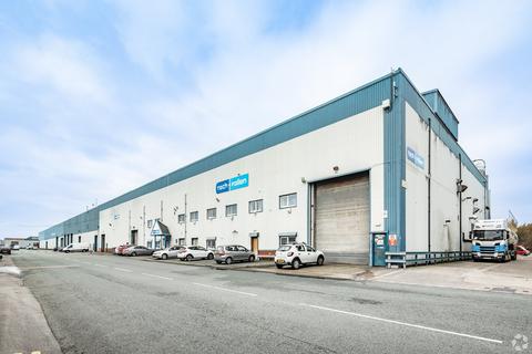Warehouse to rent, Triumph Business Park Liverpool L24 9GQ