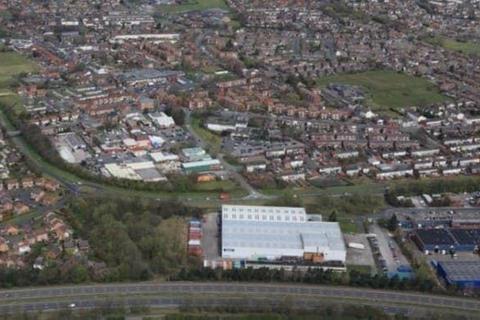 Warehouse to rent, Gladden Pl Skelmersdale WN8 9SY