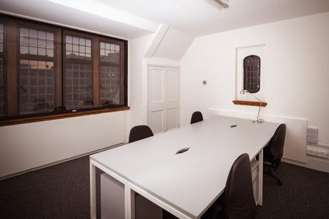 Office to rent, 20 Aldermanbury London EC2V 7HP