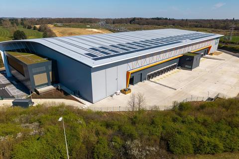 Warehouse to rent, Newlands Rd Slip End LU1 4AB