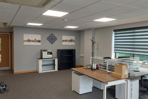 Office to rent, Wharfedale Rd Cardiff CF23 7HA