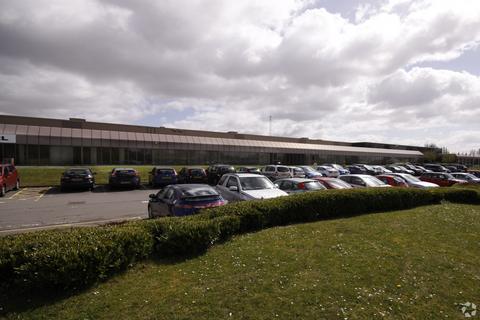 Research & development facility to rent, Castlegate Business Park Caldicot NP26 5YR