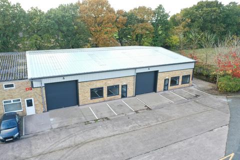Warehouse to rent, Taylor Business Park Warrington WA3 6BL
