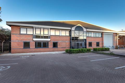 Warehouse to rent, 18-22 Telford Way London W3 7XS