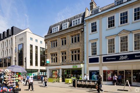 Office to rent, 11-12 Cornmarket St Oxford OX1 3EX