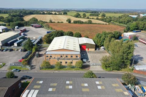Warehouse to rent, Toolbank House, Appleton Thorn Trading Estate Warrington WA4 4ST