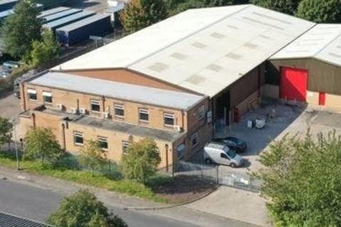 Warehouse to rent, Toolbank House, Appleton Thorn Trading Estate Warrington WA4 4ST