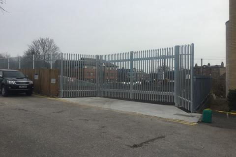 Land to rent, Beaconsfield Clos Hatfield AL10 8YG