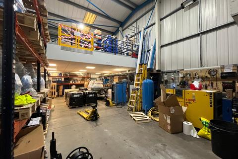 Industrial unit for sale, Mead Ln Hertford SG13 7UB