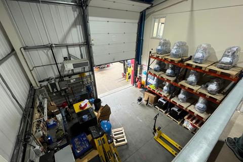 Industrial unit for sale, Mead Ln Hertford SG13 7UB